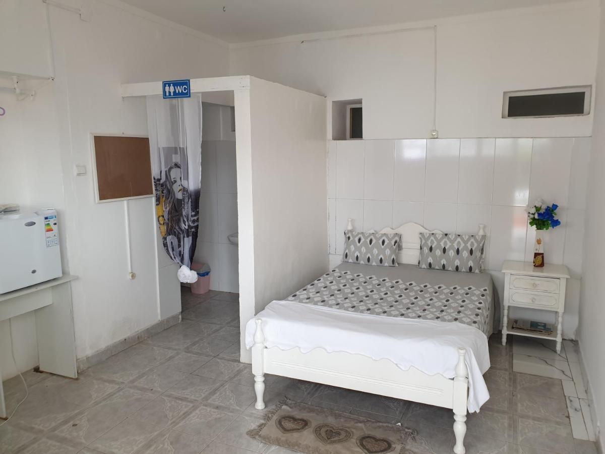Апартаменты Apartamento Turistico Ceut Таррафал Экстерьер фото